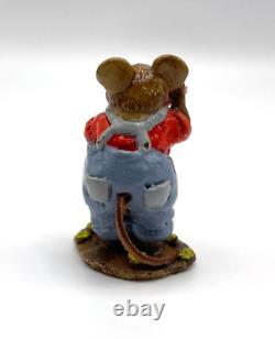 Wee Forest Folk WFF M-37 / M-037 Gardener Mouse Retired in 1981
