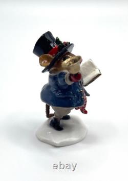 Wee Forest Folk WFF M-420 Poppa Caroler Retired in 2021