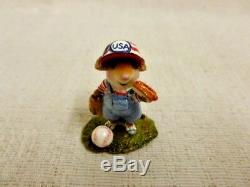 Wee Forest Folk Wee Leaguer Special Edition M-445a Mouse Baseball Retired