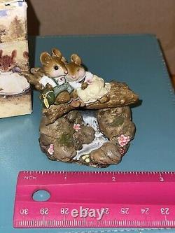 Wee forest folk FS-4 Mountain Stream From Forest Scene Edition 1991 Retired
